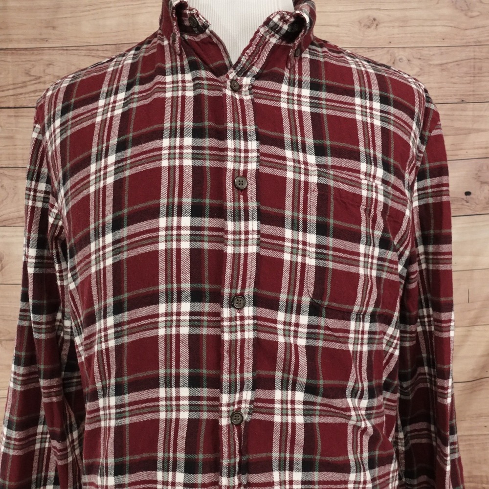 St Johns Bay Flannel Shirt Mens L Red Plaid Excellent Super Soft Button Down